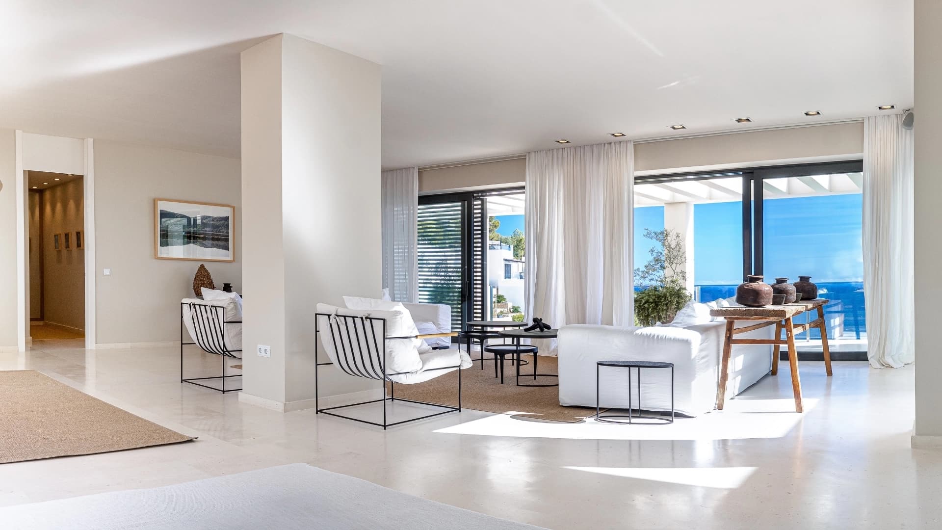 VILLA & RETREATS 6